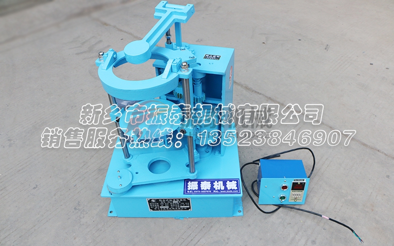 宜昌BZJ拍擊式標(biāo)準(zhǔn)振篩機發(fā)貨
