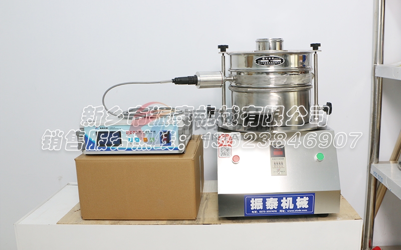 石墨混合物料超聲波試驗篩：解決微細粉篩分堵塞難題的技術突破